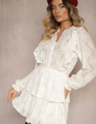 retro & icone Rochie Bej cu croi clos cu elastic în talie și volane Zinetha