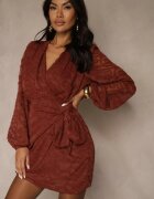 retro & icone Rochie Bordeaux din țesătură Plumeti cu croi petrecut Zenisala