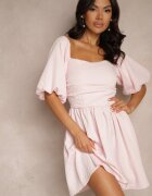 retro & icone Rochie evazată roz cu un top elastic și umeri bufanti Velzemia