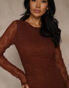 retro & icone Rochie Maro Din Dantelă Tip Longsleeve Cu Croi Cambrat Zenoresa
