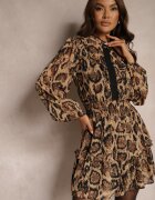 retro & icone Rochie Maro Leopard cu croială evazată cu guler înalt și volane Labrette