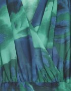 retro & icone Rochie Mini Verde Cambrată cu Decolteu Petrecut Decorată cu Încrețituri și Volan Sanitresa