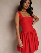 retro & icone Rochie Roșie cu croială evazată cu decolteu pătrat Halivira