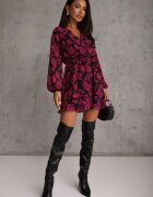 retro & icone Rochie roză mini evazată cu decolteu petrecut cu imprimeu floral Retrina