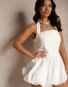  Rochie Albă Din Bumbac Tip Balon Cu Bretele Halter Și Decolteu Pătrat Talinor
