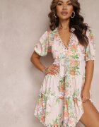  Rochie Mini Roz deschis Florală cu Inserții de Dantelă și Mânecă Scurtă Palosun