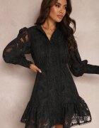  Rochie neagră dantelată cu volan Hermamna