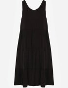  Rochie Neagră din Bumbac cu Croială Evazată Decorată cu Volane Tessah