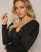  Rochie neagră mulată mini cu croi asimetric Beomia