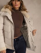 romee's Geacă bej închis cu cusături matlasate și glugă decorată cu blană Olevesa