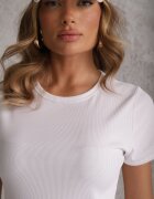 romee's Tricou Alb de Bumbac cu Croială Mulată din Material Reiat Lailya