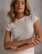 rosa Bluză Albă Cambrată Perforată cu Mâneci Scurte Yamani