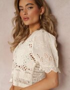 rosa Bluză bej din bumbac din croșet cu broderie pe mâneci bufante Trapika