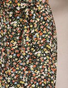 rosa Fustă Negru-Galben din viscoză evazată închisă cu nasturi cu cordon din material Oheva