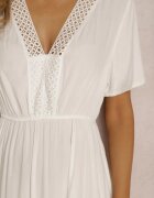 rosa Rochie Albă Ilythyrra