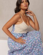 rosa Rochie Albastră Maxi din Viscoză cu Croială Evazată cu Imprimeu Floral Decorată cu Model Croșetat Damrea