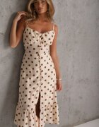 rosa Rochie Bej din Vâscoză cu buline cu croială cambrată pe bretele Lavilsa