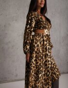 rosa Rochie Maro din Viscoză cu croi petrecut cu curea și elastic în talie cu imprimeu leopard Hannira