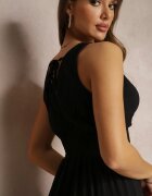 rosa Rochie Neagră Corisis