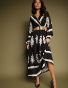 rosa Rochie Neagră Petrecută din Viscoză cu Imprimeu Etnic cu Elastic și Curea în Talie Tifissa