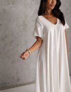 rosa Rochie oversize din viscoză decorată cu strasuri Erone Albă