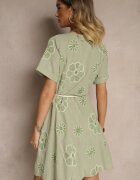 rosa Rochie verde deschis Boho decorată cu șnur și broderii Evinelle