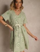rosa Rochie verde deschis Boho decorată cu șnur și broderii Evinelle