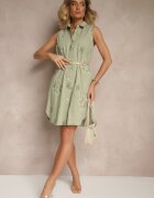 rosa Rochie Verde deschisă din bumbac cu flori brodate și curea croi tip cămașă Tunoria