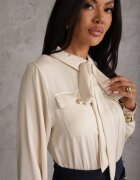 rosa Salopetă Bleumarin-Bej cu Partea Superioară Tip Cămașă Decorată cu Legătură și Nasturi Eleganți Eliti