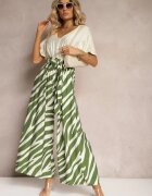 rosa Salopetă Verde-Albă cu curea din material și mâneci largi Nellda