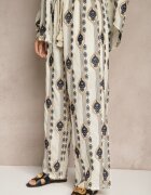rosa Set Bej din bumbac cu broderii Cămașă și Pantaloni Nalavina