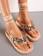  Sandale Flip-flop Bej cu o curea decorativă cu lanț și șiret în jurul gambei Fephira
