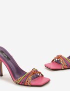  Sandale Fucsia cu toc stiletto și legătură decorativă la gleznă Jocelinna