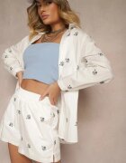  Set Alb Pantaloni scurți și Cămașă din Viscoză și Bumbac cu Flori Mici Brodate Olirwena