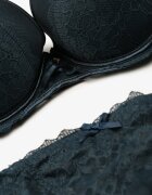  Set de lenjerie dantelat verde închis cu sutien întărit push-up și chiloți tanga Jasminesa