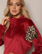  Set Dres bordo din Velur cu Bluză Scurtă și Pantaloni Jogger cu Imprimeu Leopard Limitta