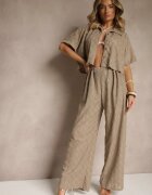  Set Maro deschis cu finisaj ajurat Cămașă și Pantaloni lungi cu elastic în talie Bemvia