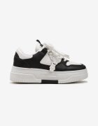  Sneakers Alb-Negru cu Pandantiv Ursuleț și Șireturi Largi Alrikad