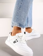  Sneakers albi cu șireturi din piele ecologică cu aplicație decorativă și perforații Vetria