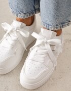 Sneakers Albi pe Platformă Joasă cu Pandantiv și Șireturi Decorative Salam