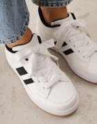  Sneakers Basic cu dungi laterale Adila Albi