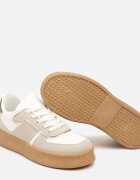  Sneakers Bej-Alb cu Talpă Plată Decorați cu Cusături și Perforații Nealiora