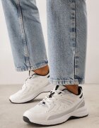  Sneakers Jutta cu partea superioară embosată și decorativă Albi