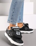  Sneakers Negre cu talpă plată decorate cu inscripții Griefra