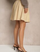 sophyline Fustă Bej Evazată din eco-piele întoarsă cu pliuri în stil preppy Sealia