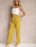 sophyline Pantaloni Galbeni Eleganți cu picioare evazate finisați cu un lanț decorativ în talie Hamophona