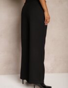 studio eleven Pantaloni de costum Largi Negri cu Viscoză Talie înaltă Decorați cu o curea Elowanda