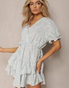 sweet&girl Rochie Scurtă Alb-Verde De vară cu elastic în talie și volane Jasimra