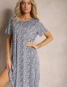 sweet&girl Rochie scurtă albastru-marin și albă cu tiv evazat și decolteu rotund din viscoză Dapnehli