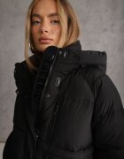 swest Geacă matlasată neagră model oversize cu glugă Galadea
